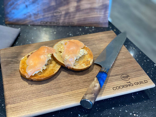 SALMON AND EGG BAGEL