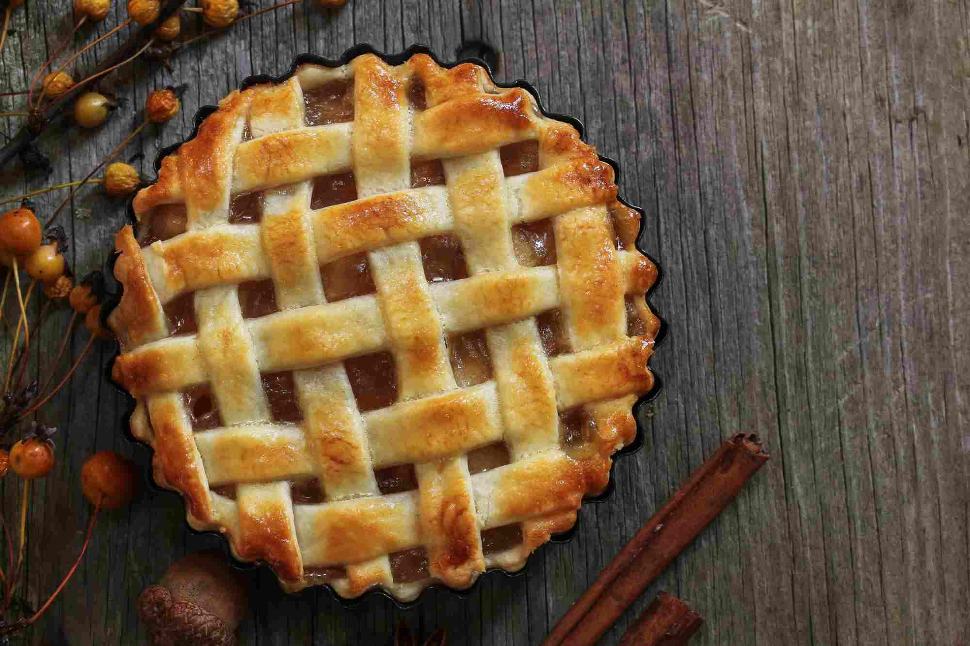 How to Slice Apples Like a Chef for Your Fall Apple Pies