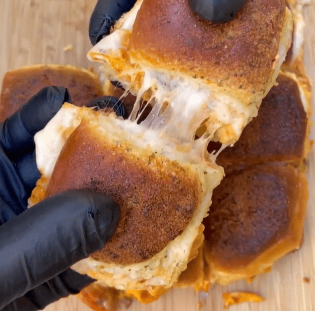 Buffalo Chicken Sliders Recipe