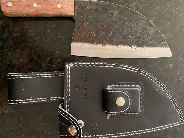 Why You Need a Sheath for Your Knife